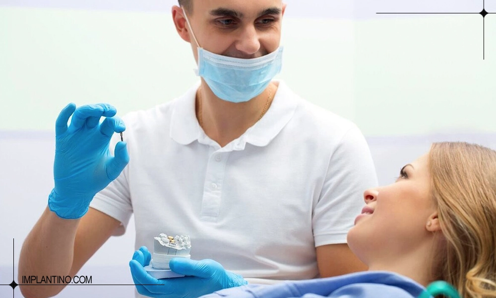 چرا به مشاوره ایمپلنت دندان قبل از کاشت نیاز داریم؟ 1 نشان دادن ایمپلنت در مشاوره ایمپلنت دندان