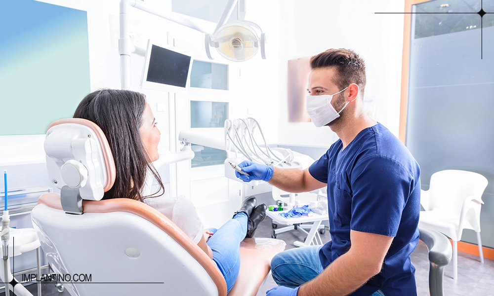 انجام خدمات دندانپزشکی برای یک خانم توسط دندانپزشک آقا